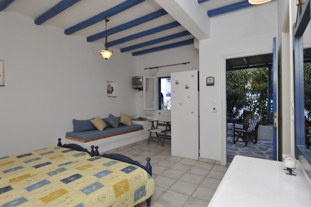 George'S Beach Studios Alikí Quarto foto